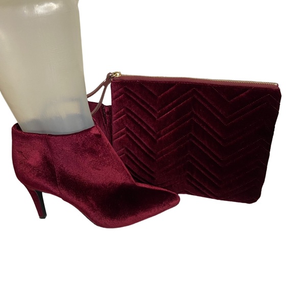 Old Navy Bundle Wine Color Ankle Bootie with Matching Wristlet Women’s Size 10 - Picture 2 of 16